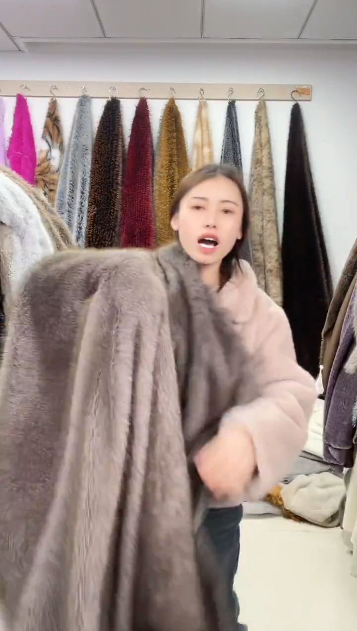 狐狸毛A53，尺寸1.8*1