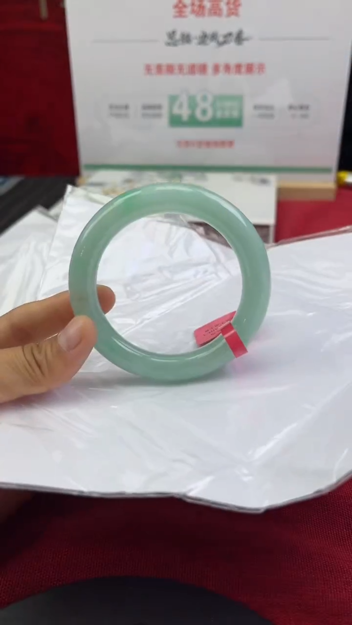 【闪购商品】翡翠手镯（圆镯）未镶嵌翡翠手镯