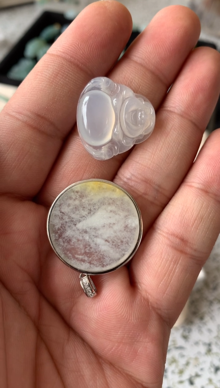 【闪购商品】翡翠吊坠(不含链)未镶嵌8888888888