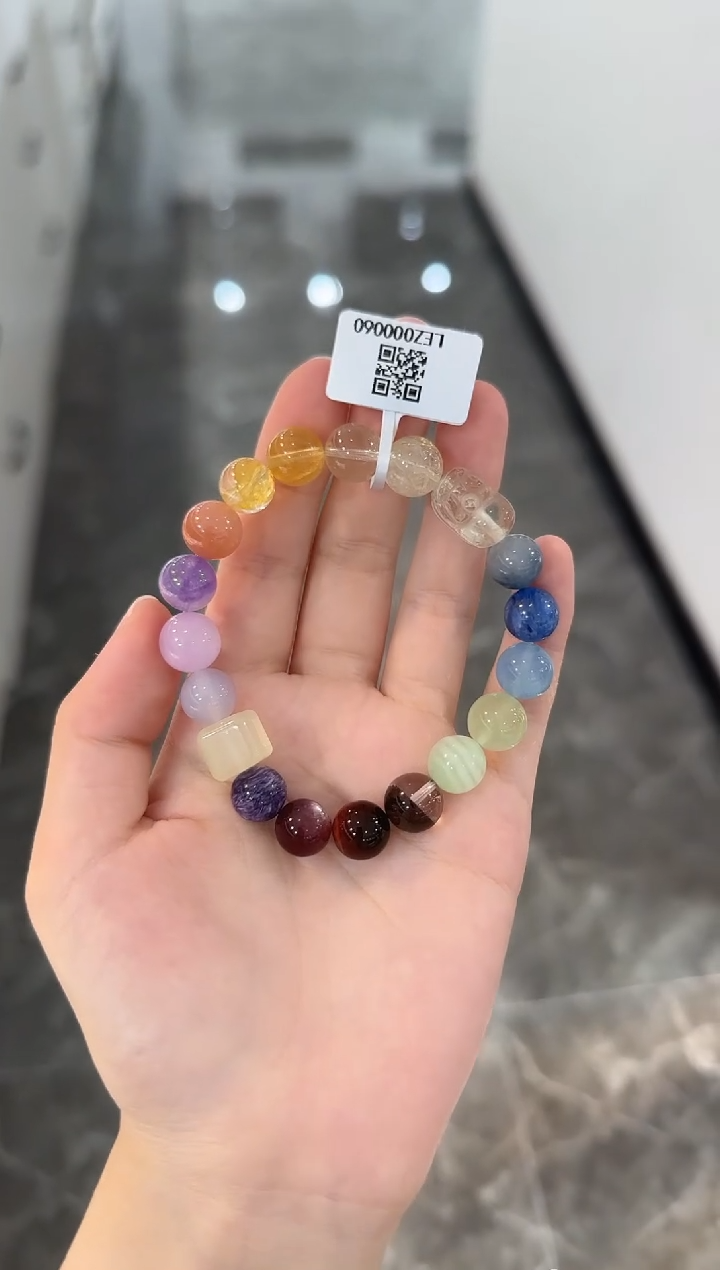 水晶手串未镶嵌手串