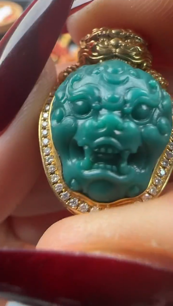 18K金镶嵌绿松石吊坠(不含链)绿松石