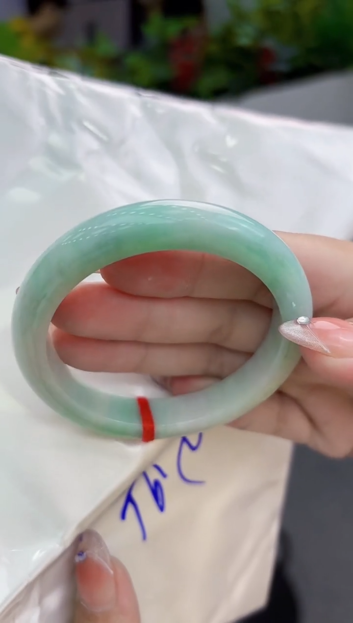 【闪购商品】翡翠手镯未镶嵌翡翠手镯