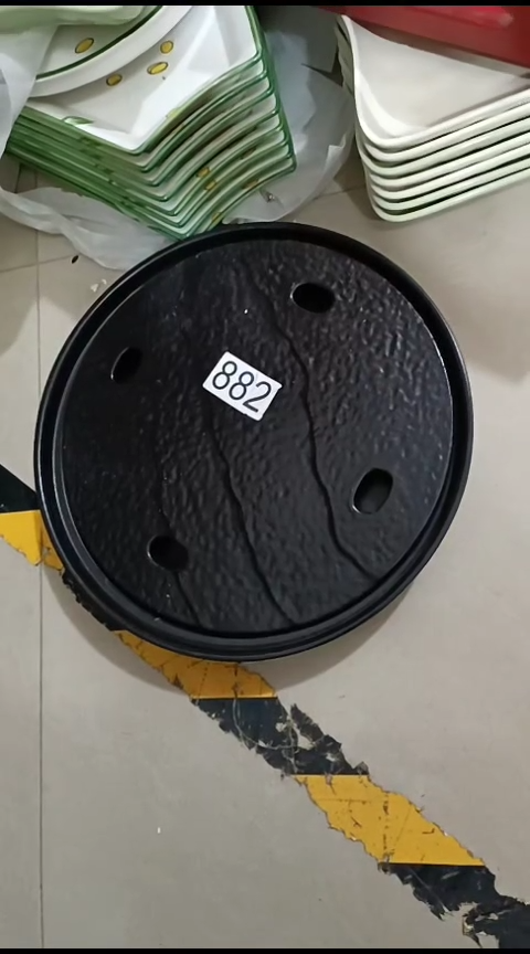 瓷.****?882黑色盘子