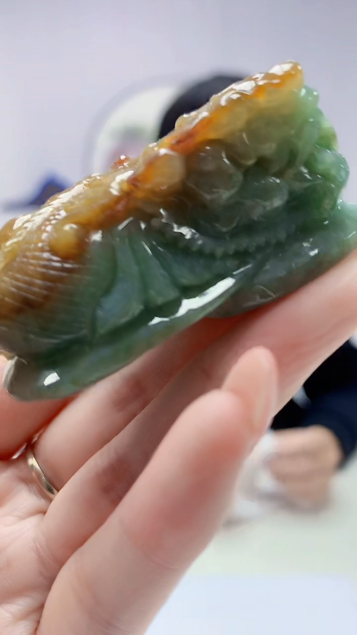 【闪购商品】定制翡翠未镶嵌4917DD-毛货挂件183