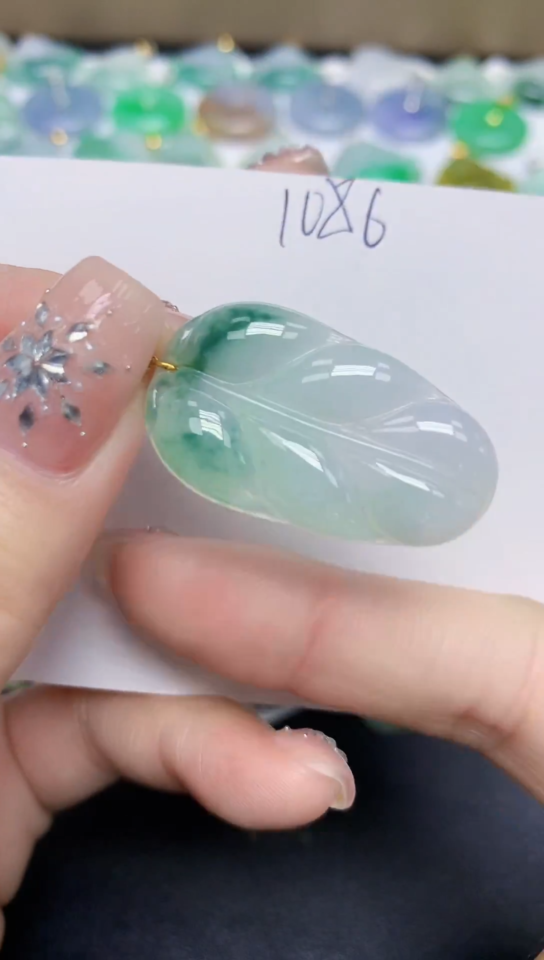 颈饰18K金镶嵌翡翠天然缅甸翡翠A货翡翠百元以上9元证书费自理