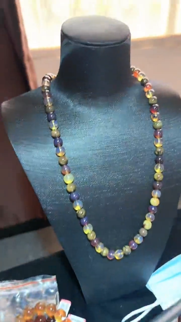 【闪购商品】琥珀手链未镶嵌规格10微瑕多宝手串#15