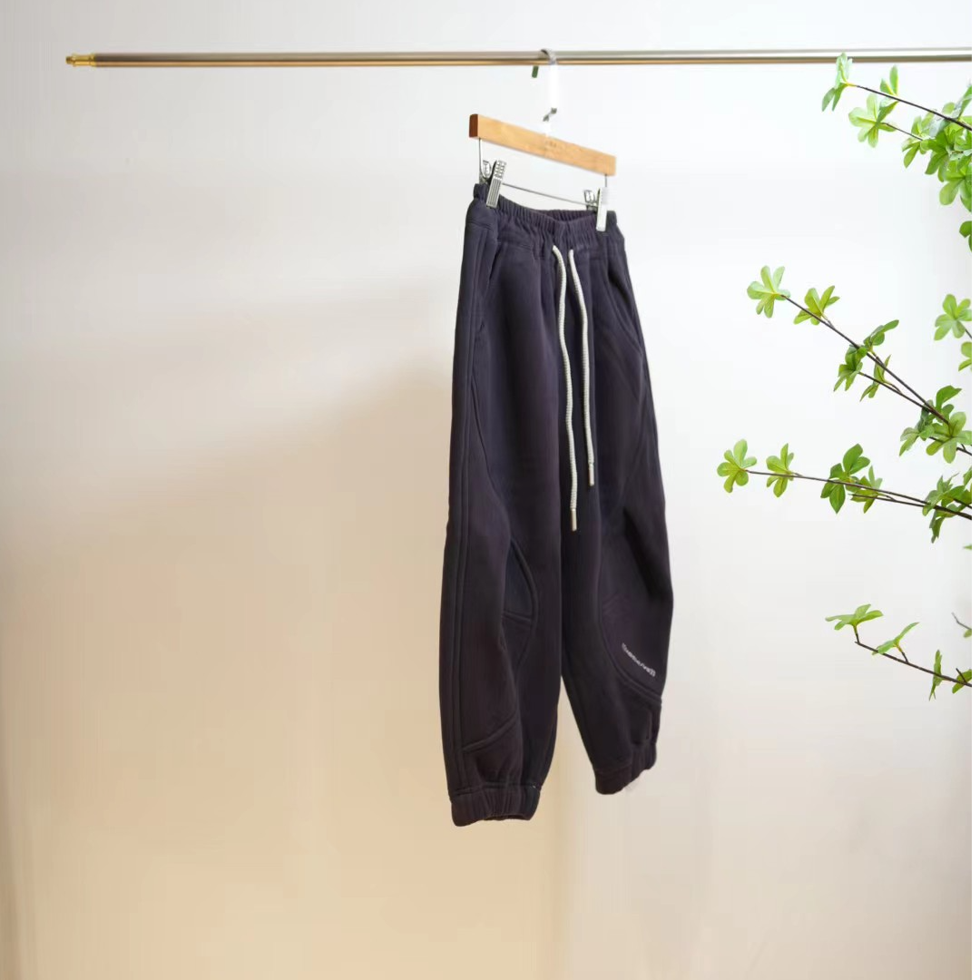 3-627-儿童秋冬加绒卫裤字母刺绣休闲束脚裤O（9829）