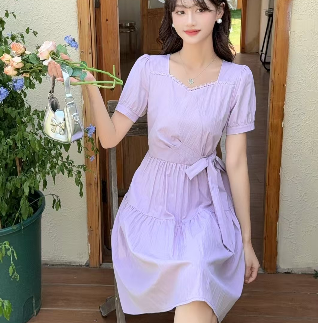 2025夏季新款法式甜美通勤简约遮肉显瘦小个子连衣裙