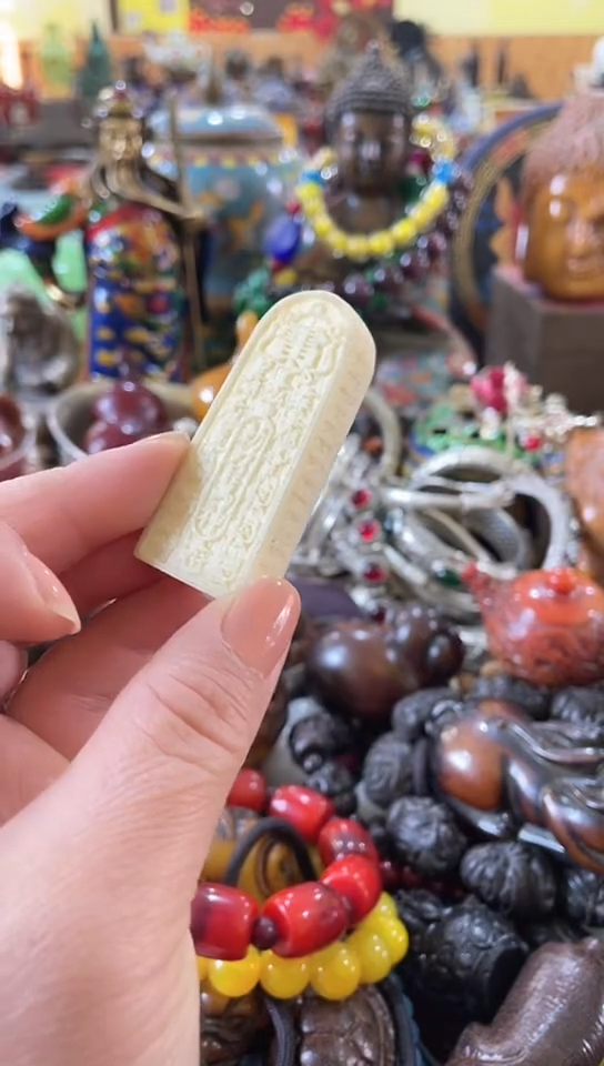 【闪购商品】摆件宫廷影视老旧工艺摆件