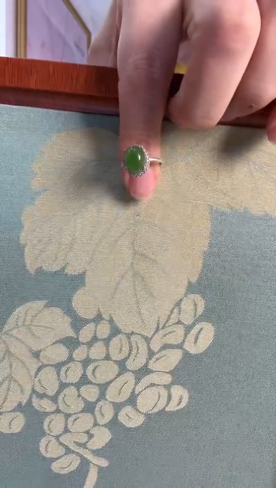 未镶嵌戒指和田玉（碧玉）碧玉戒指