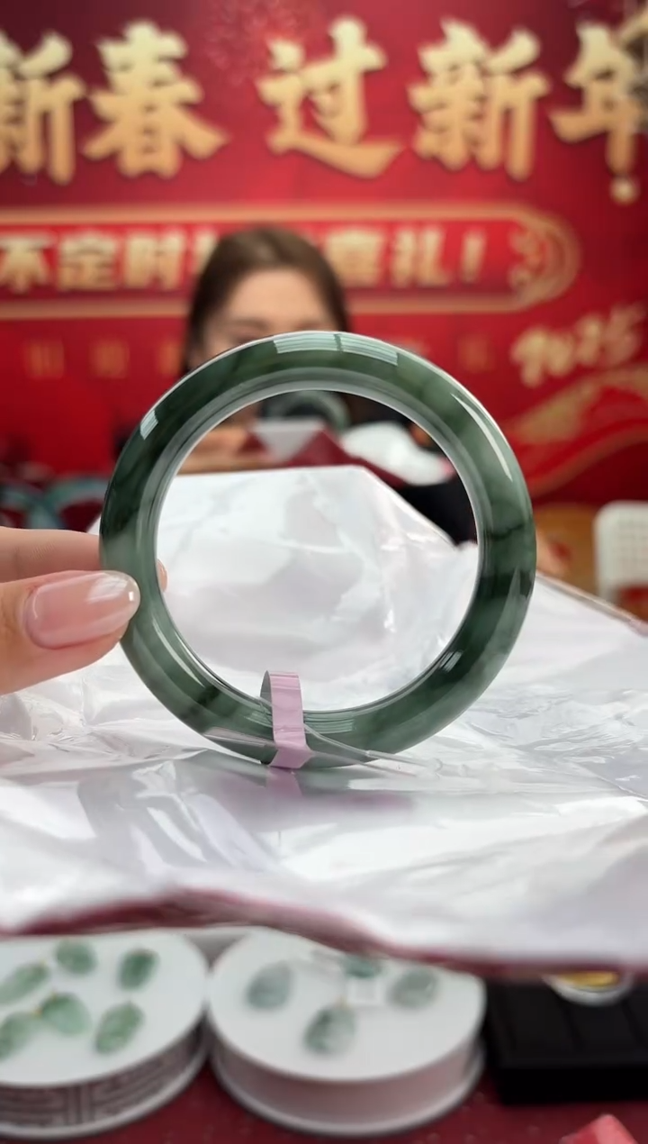 【闪购商品】翡翠手镯未镶嵌4手镯