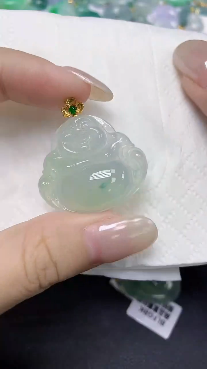 翡翠18K金镶嵌颈饰天然缅甸翡翠A货