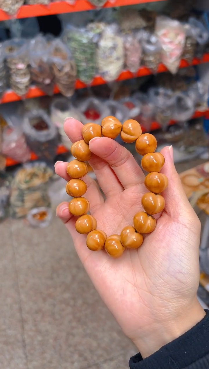 吊坠猴头核桃猴头屁桃单圈光面  高货