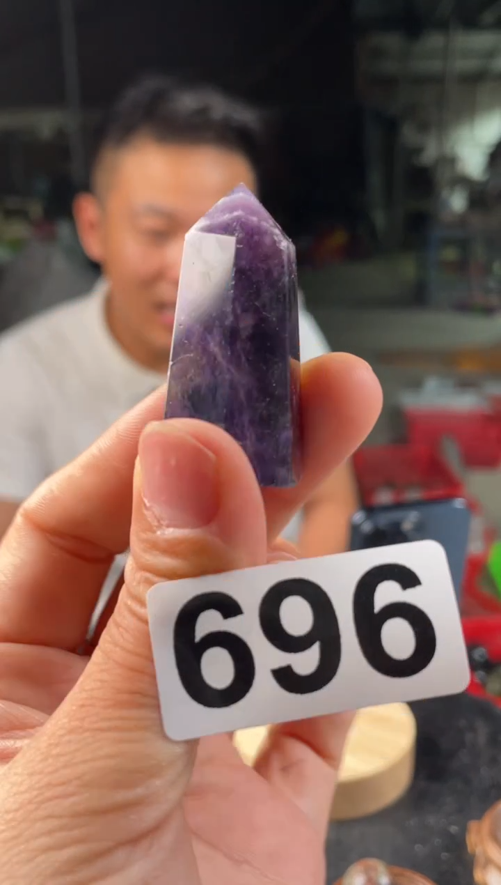 未镶嵌水晶大型摆件（非配饰）紫水晶柱子696