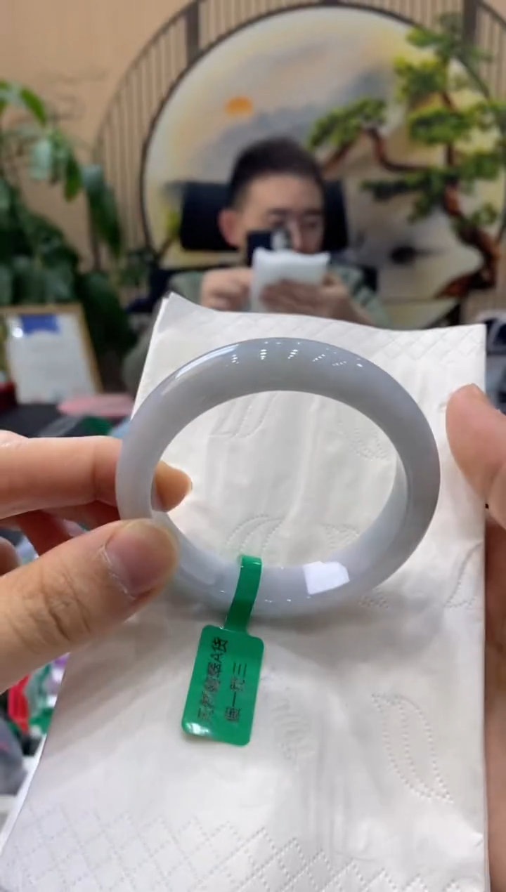 【闪购商品】翡翠手镯未镶嵌000010833