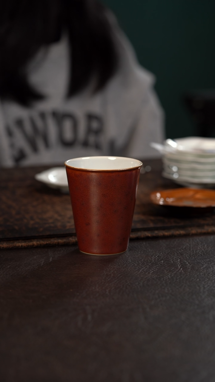 【闪购商品】杯聚澜堂红金花可乐杯