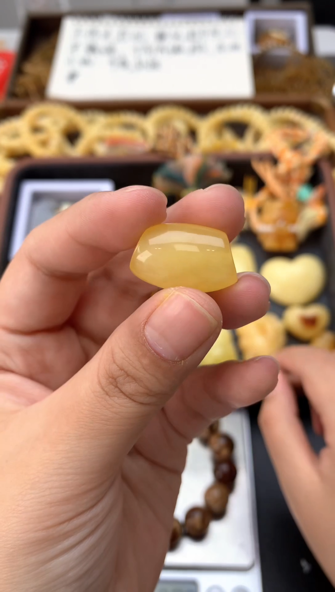 【闪购商品】琥珀珠宝奇石未镶嵌098琥珀蜜蜡花粉 小坑