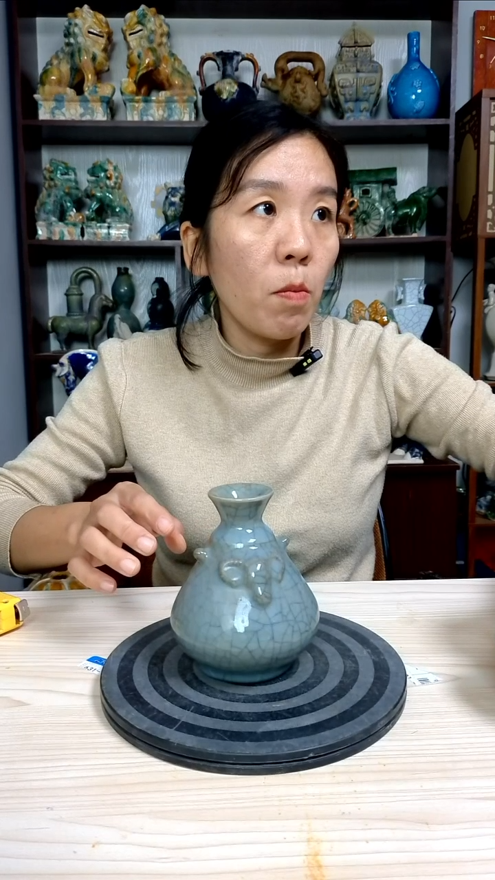 经典精美复古风格瓷器