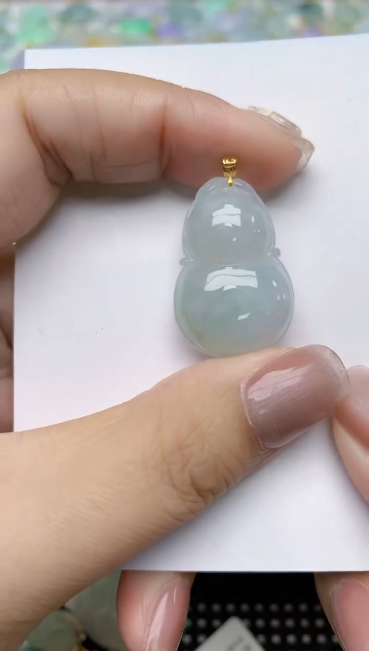 翡翠18K金镶嵌颈饰天然缅甸A货翡翠