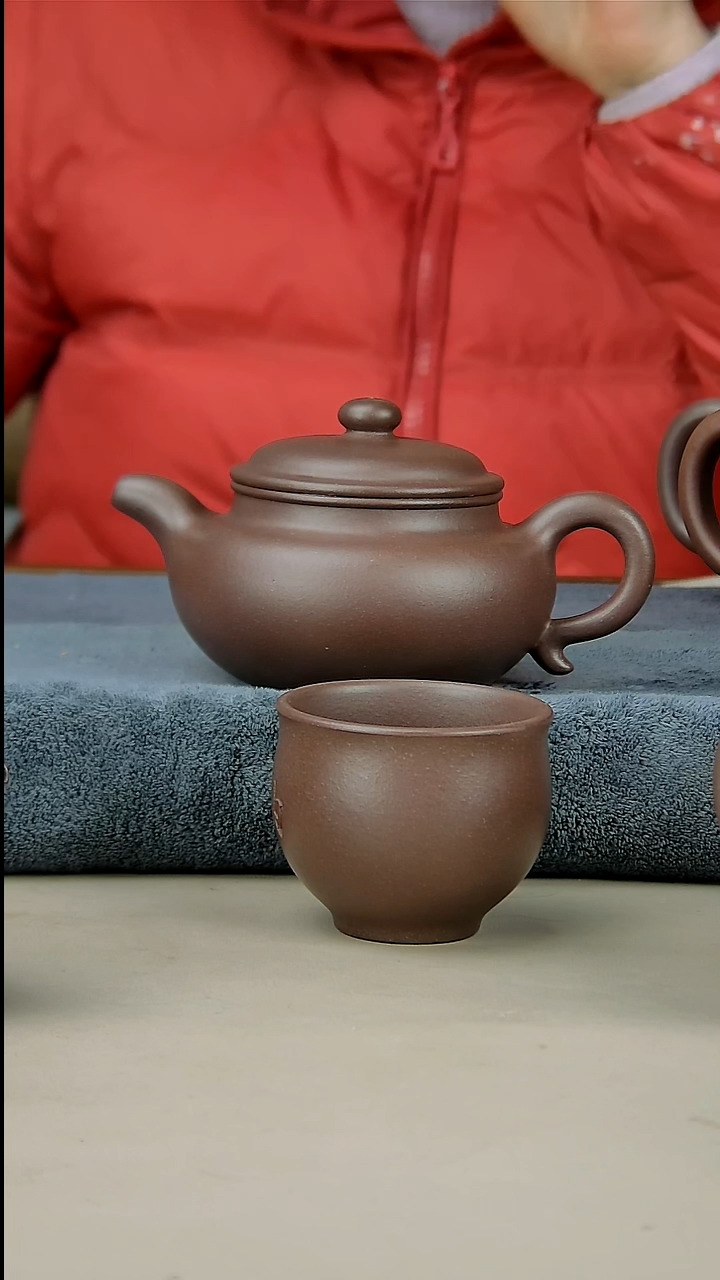 茶壶紫砂仿古底槽清加一个杯子
