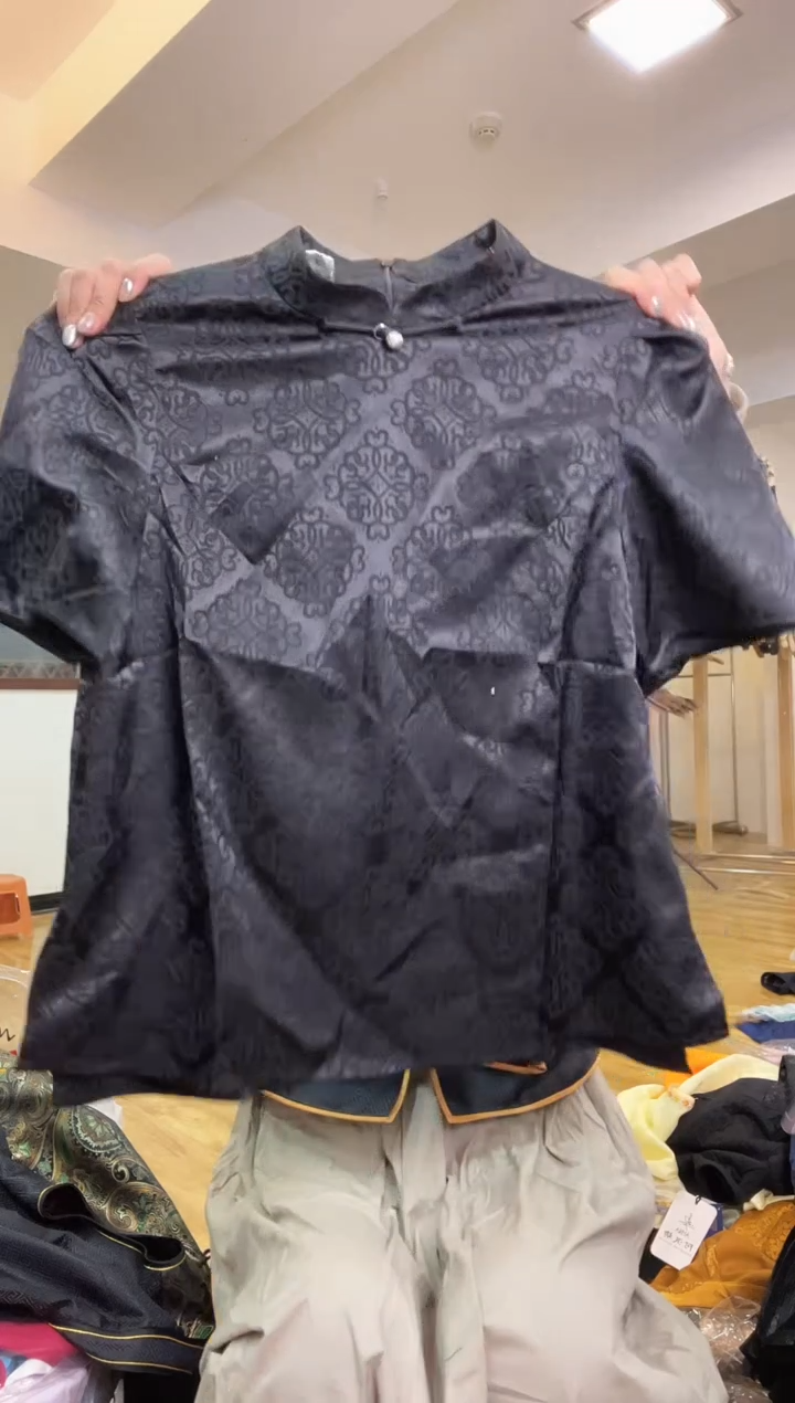 半袖 Xl 125斤以里 暇