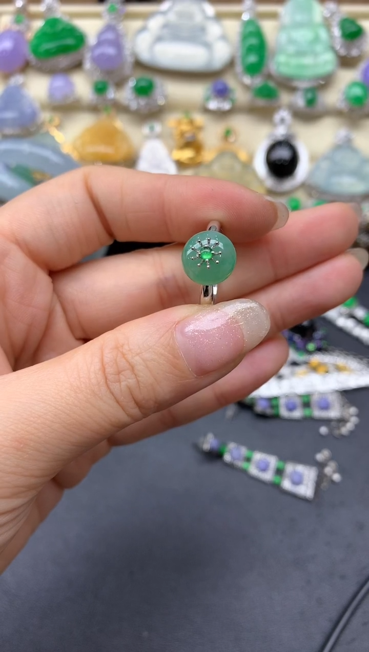 【闪购商品】翡翠戒指18K金镶嵌343-中国好珍宝