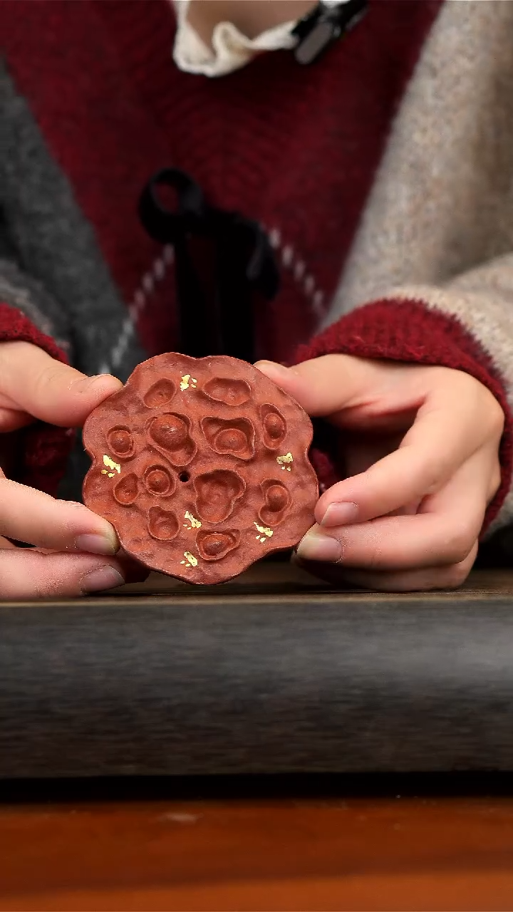 【闪购商品】紫砂茶壶降坡泥莲蓬盖置香插