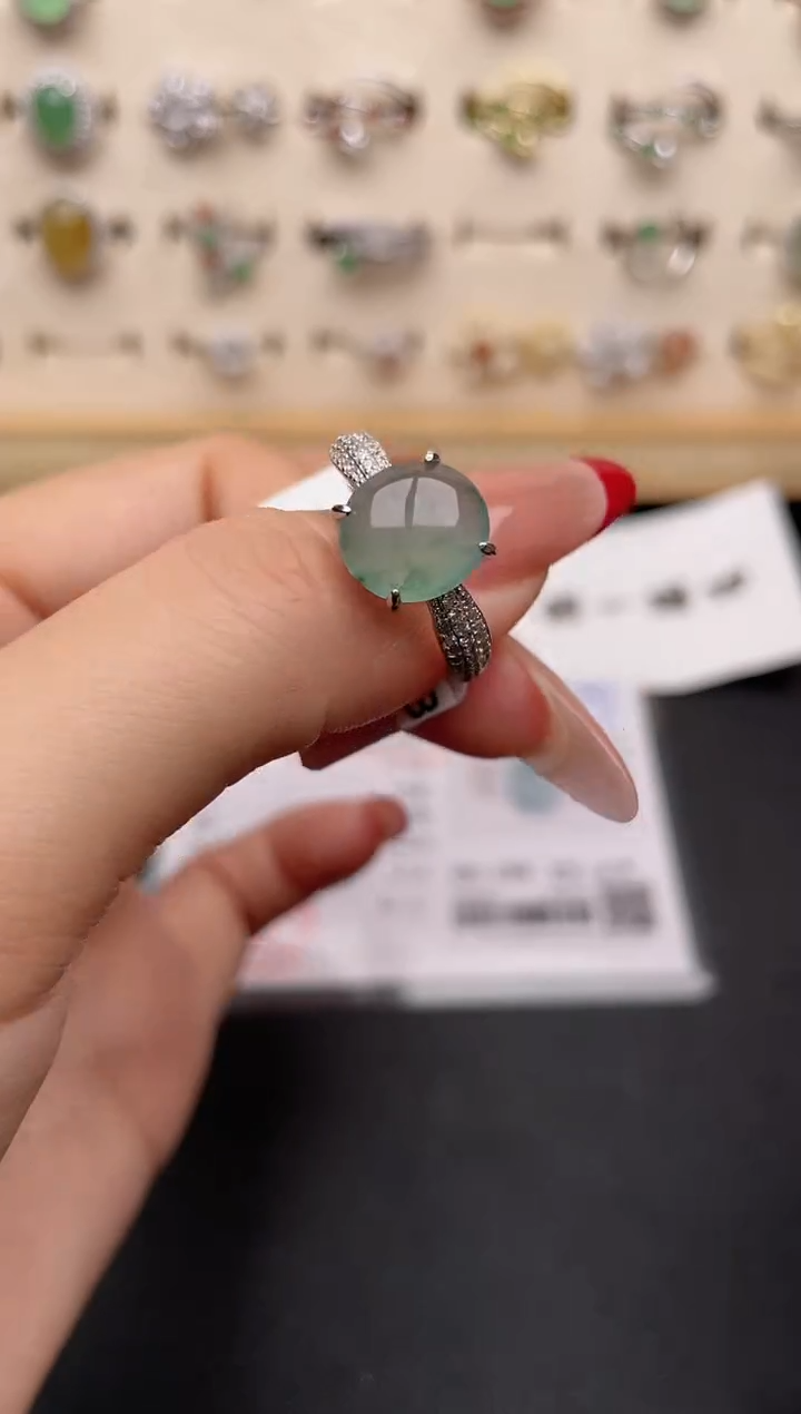 【闪购商品】翡翠戒指银S925镶嵌一物一证一礼盒