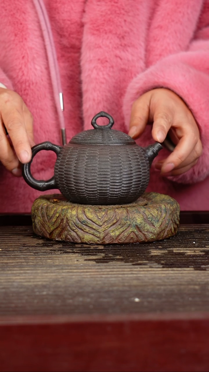 宜兴原矿紫砂壶茶壶宜兴原矿紫砂壶茶壶250C