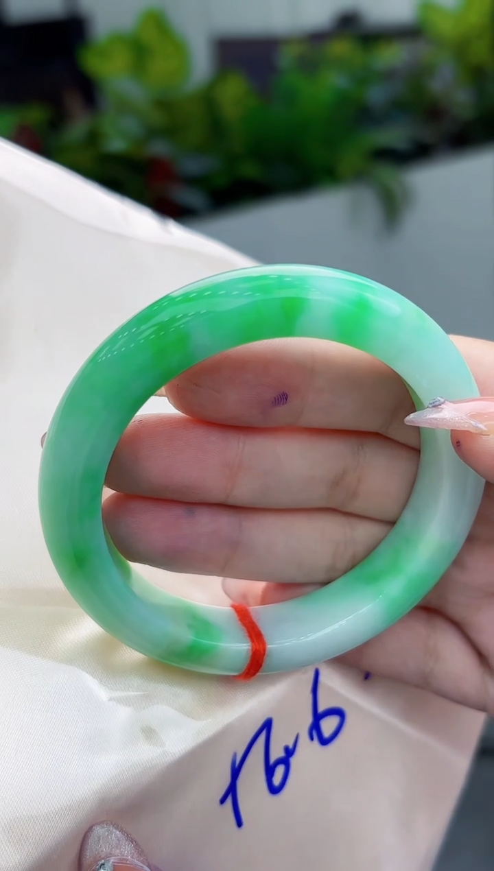 【闪购商品】翡翠手镯未镶嵌*精品*保险柜级*孤品*贵重*