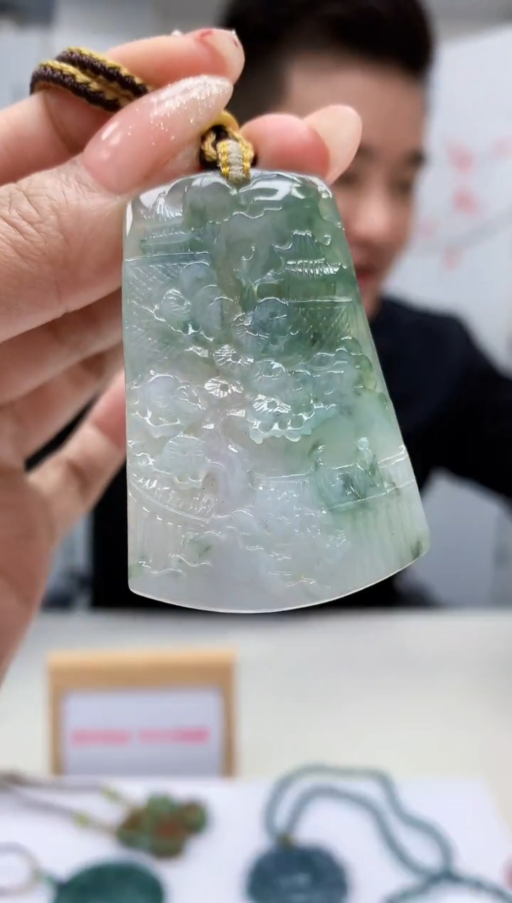 【闪购商品】定制翡翠未镶嵌4990MM-毛货挂件86