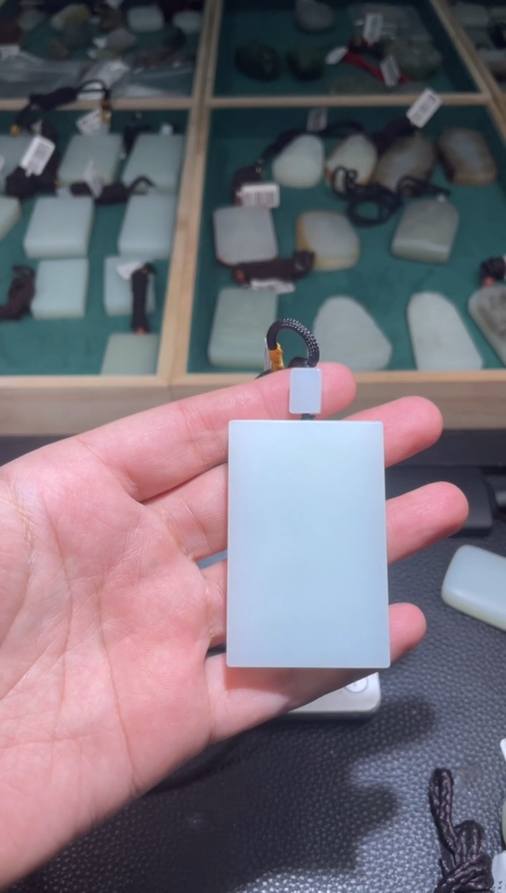 未镶嵌和田玉挂件挂件微瑕