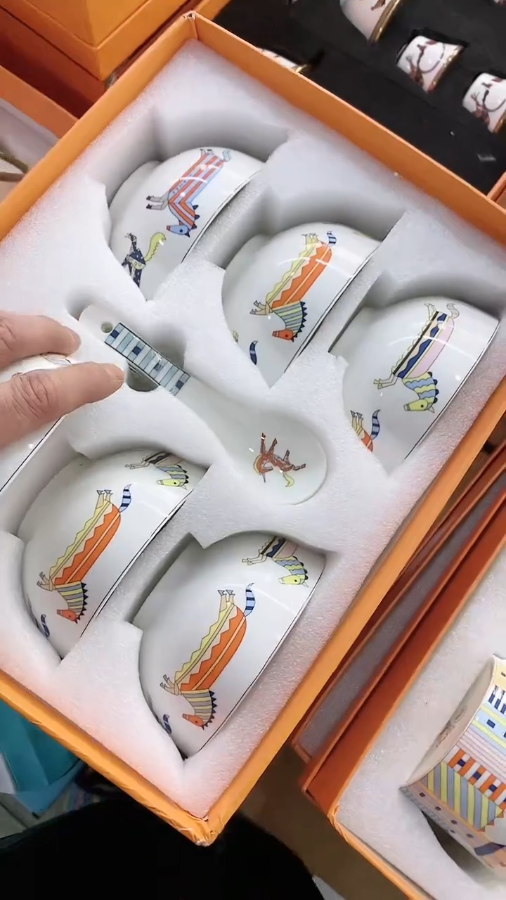 瓷片锅碗瓢盆一件不留@@1