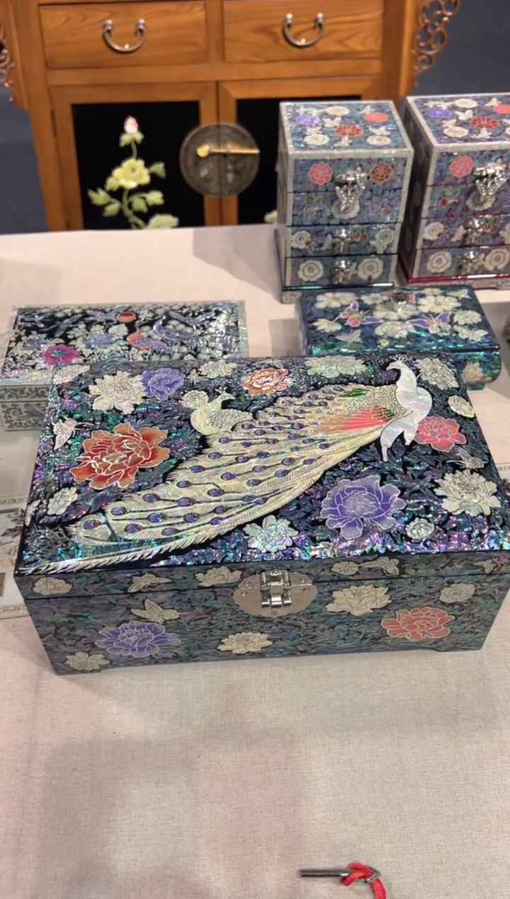 【闪购商品】大号里外满贝·弘贝雅螺钿漆器文化馆 