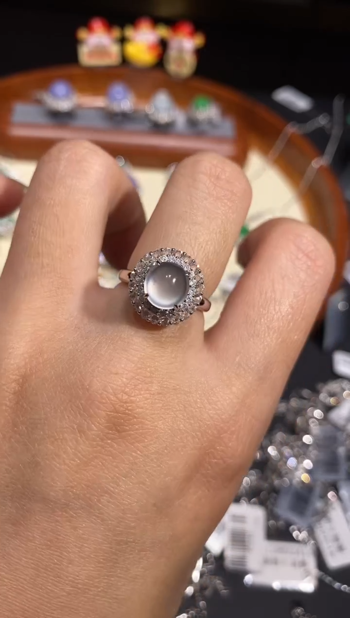 【闪购商品】翡翠戒指18K金镶嵌戒指