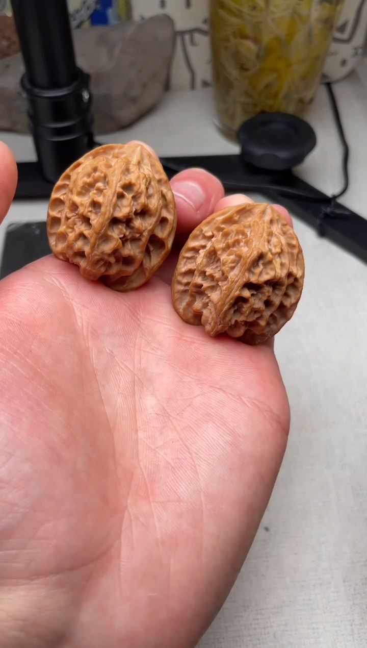 把件文玩核桃三角苹果园