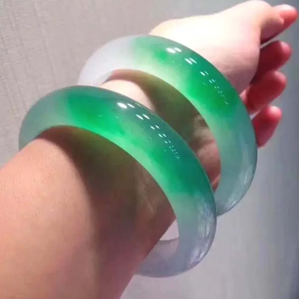 圈口测量翡翠手镯圈口测量教程001