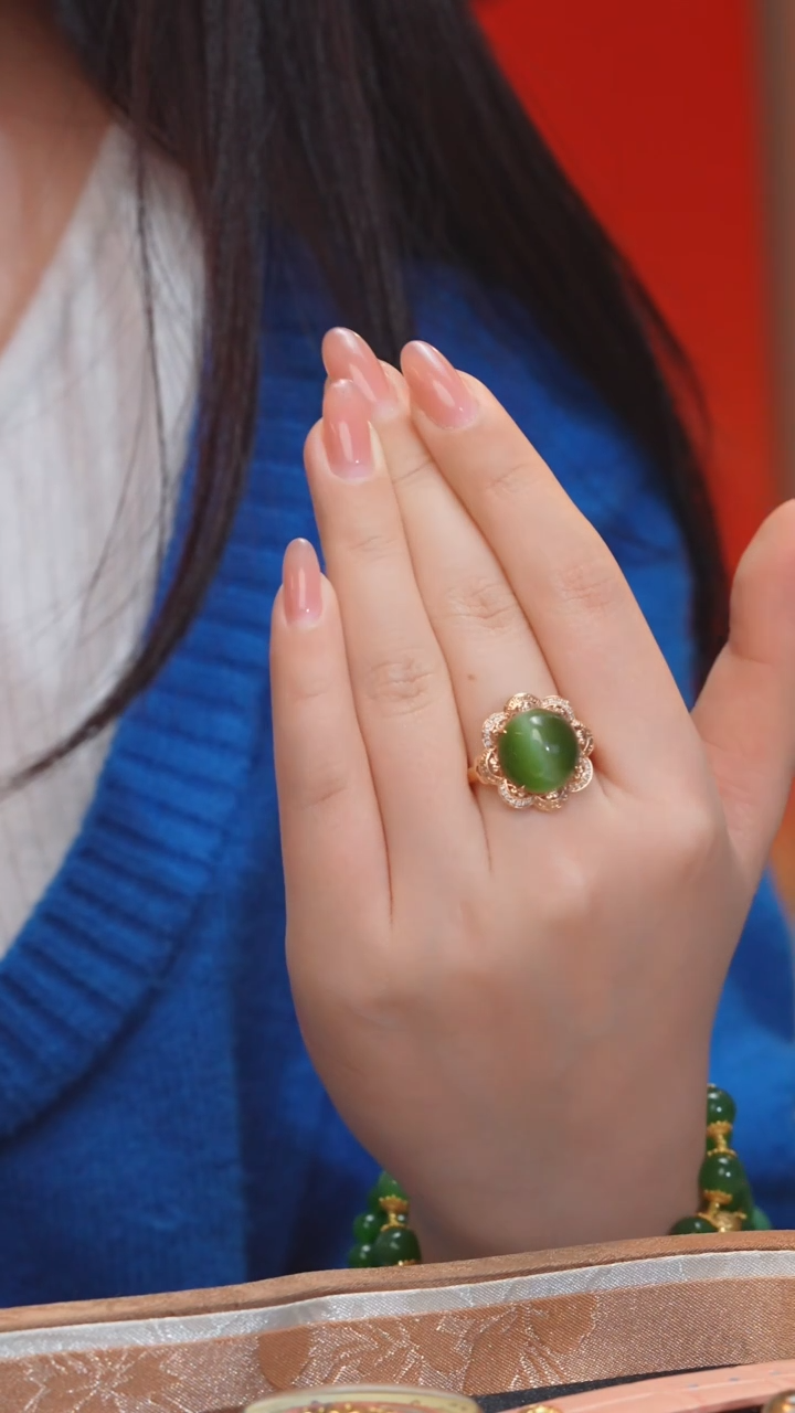 【闪购商品】和田玉戒指18K金镶嵌@@N7328