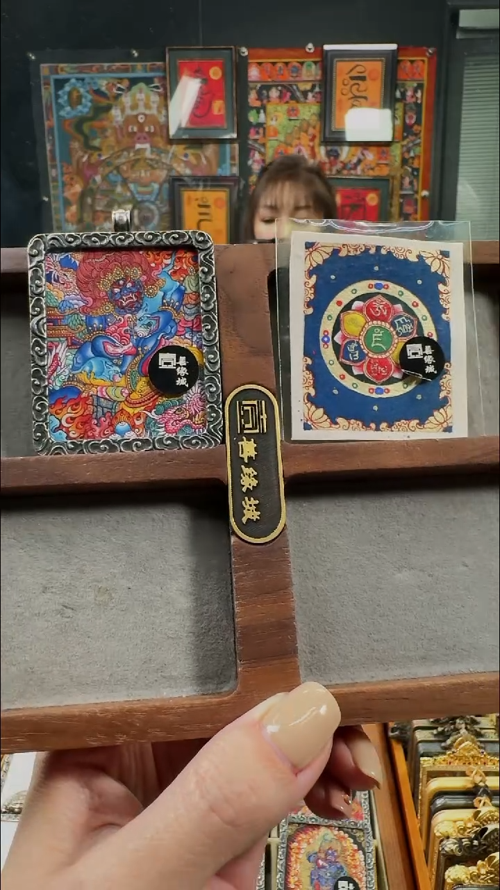 吊坠元*壹善缘城手绘唐卡黑c