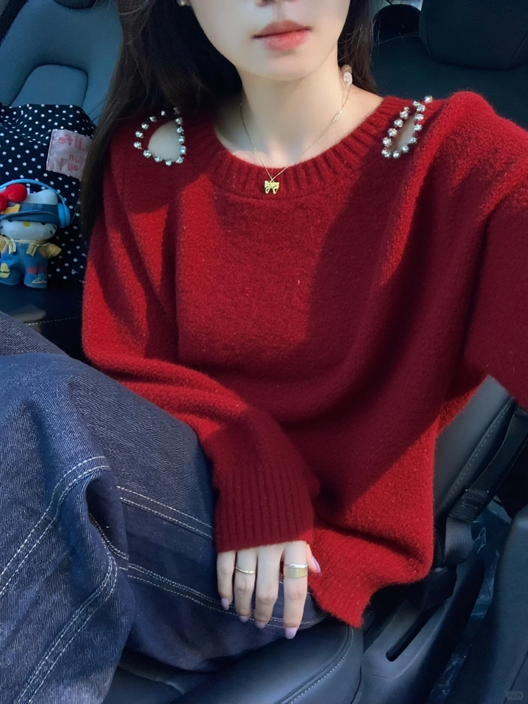 2025巨好看独特漂亮减龄款上衣多巴胺绝美好看红色镶钻毛衣女秋冬