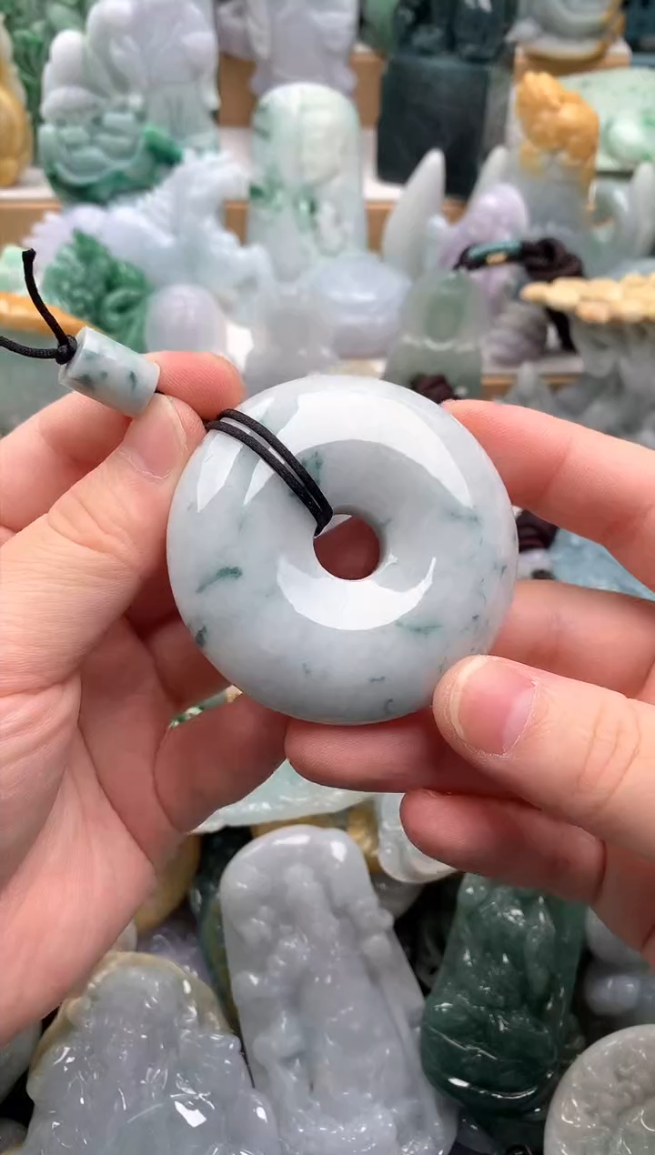 吊坠(不含链)未镶嵌翡翠1