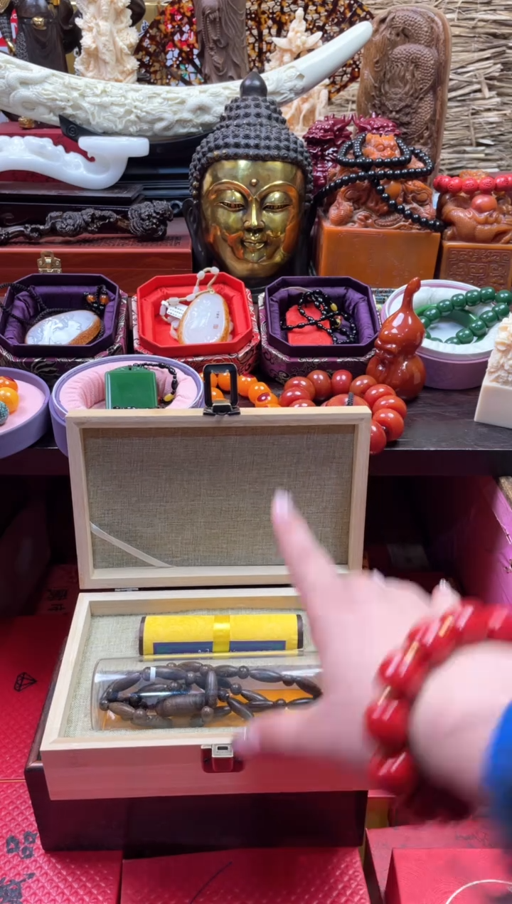【闪购商品】木一一一一一一沉平安扣