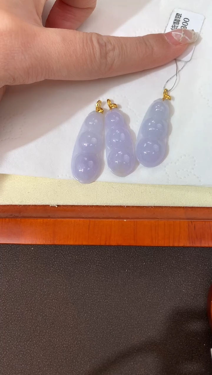 【闪购商品】翡翠颈饰18K金镶嵌天然缅甸a货翡翠(多样性发其一)