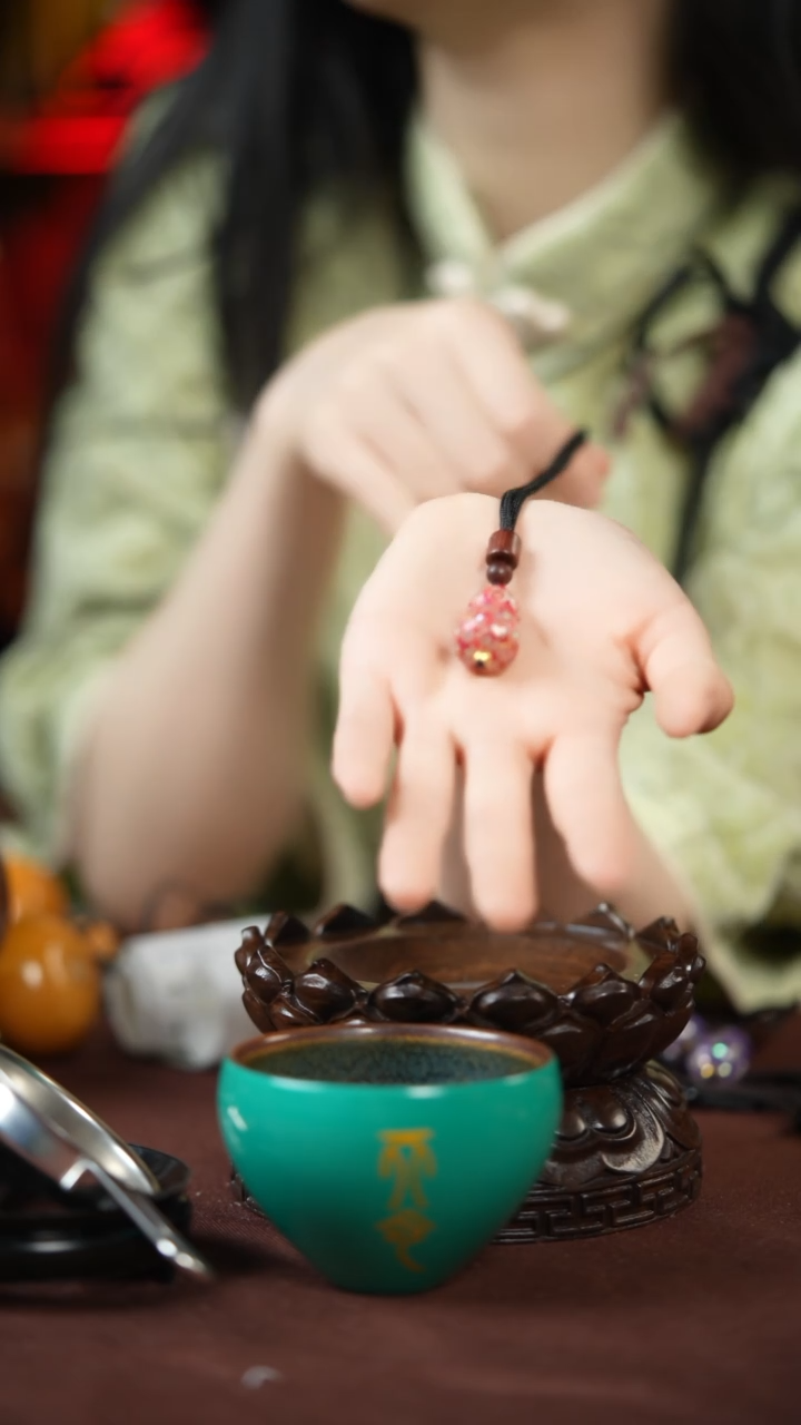 【闪购商品】大漆犀皮螺钿脖挂粉白（紫光檀木）