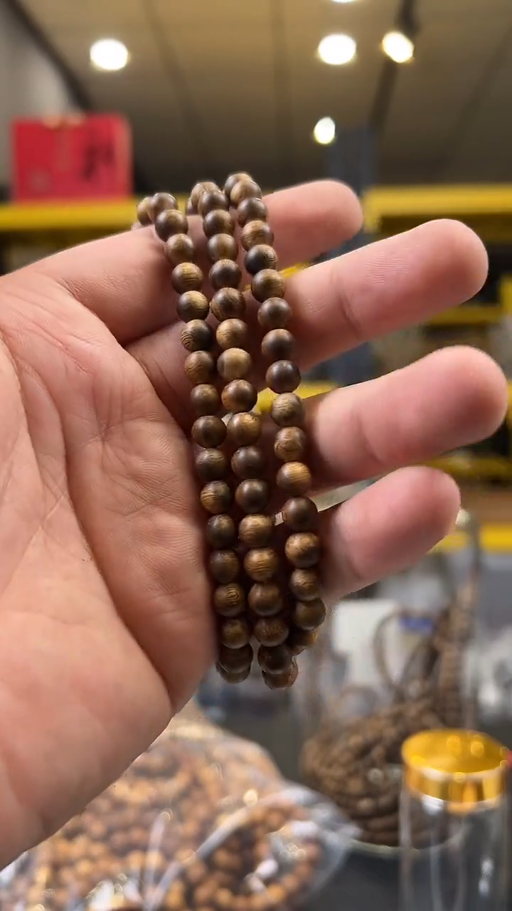 【闪购商品】沉香手串DL08 达拉干6mm多圈多样性发其一