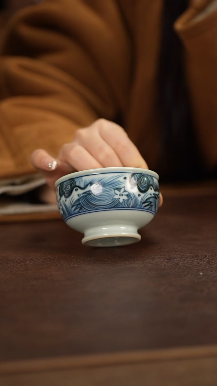 【闪购商品】行古堂青花海水高足杯