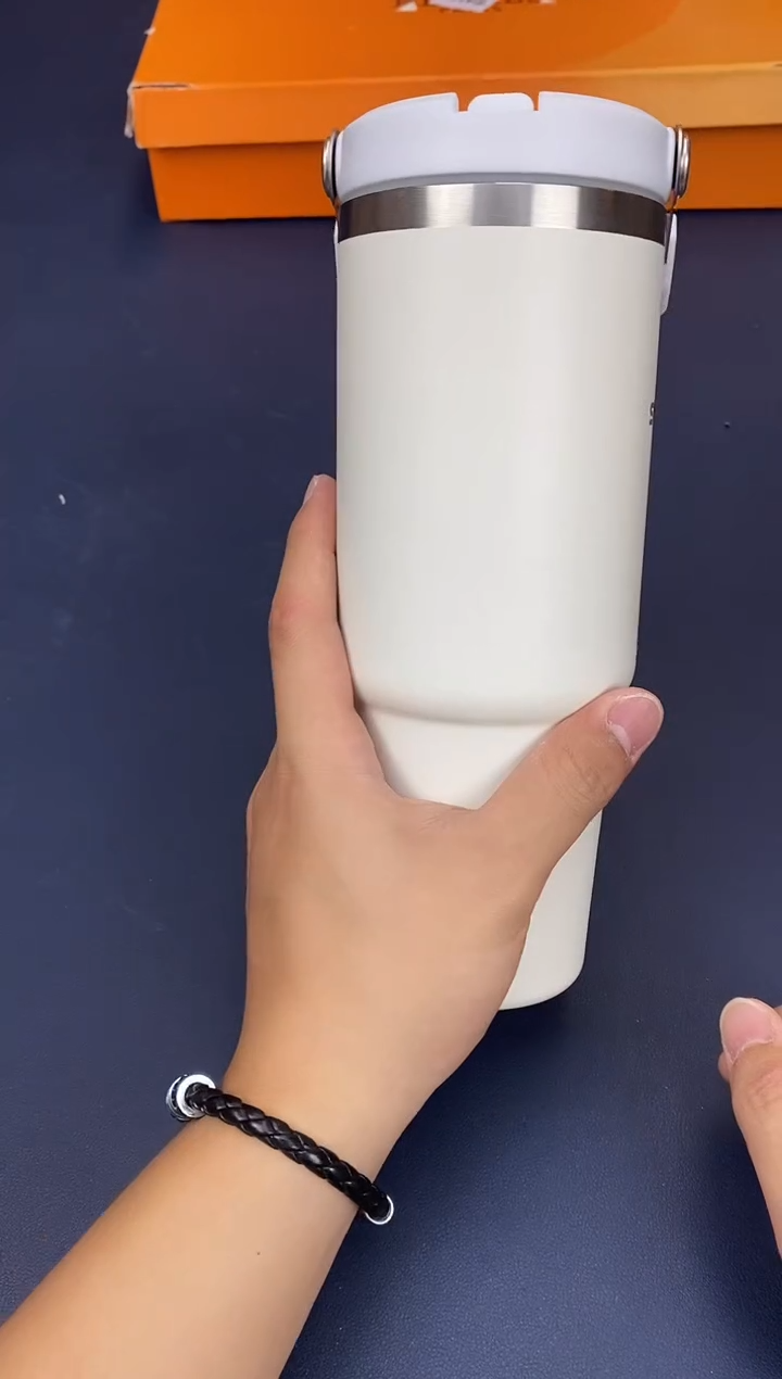 瓷片老号重启，一漏到底@@WE237