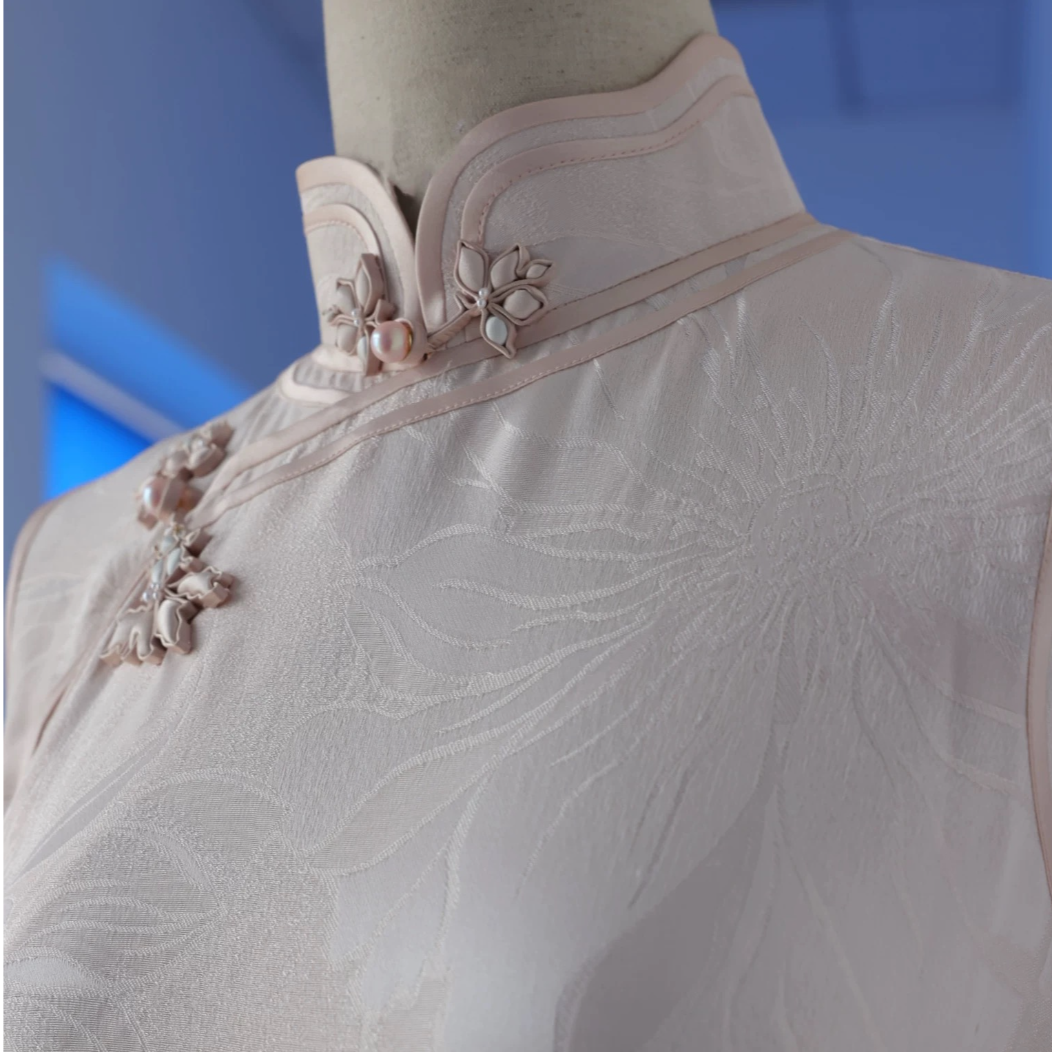 挽宴 「荷间巡游」织辉桑蚕丝新三越正绢平裁古法手工旗袍裙