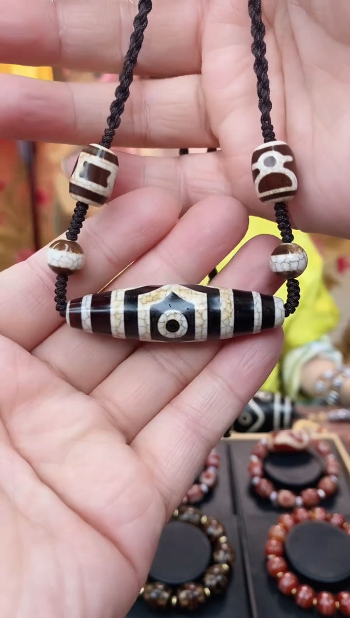 【闪购商品】玛瑙/玉髓锁骨链未镶嵌玛瑙三眼锁骨链