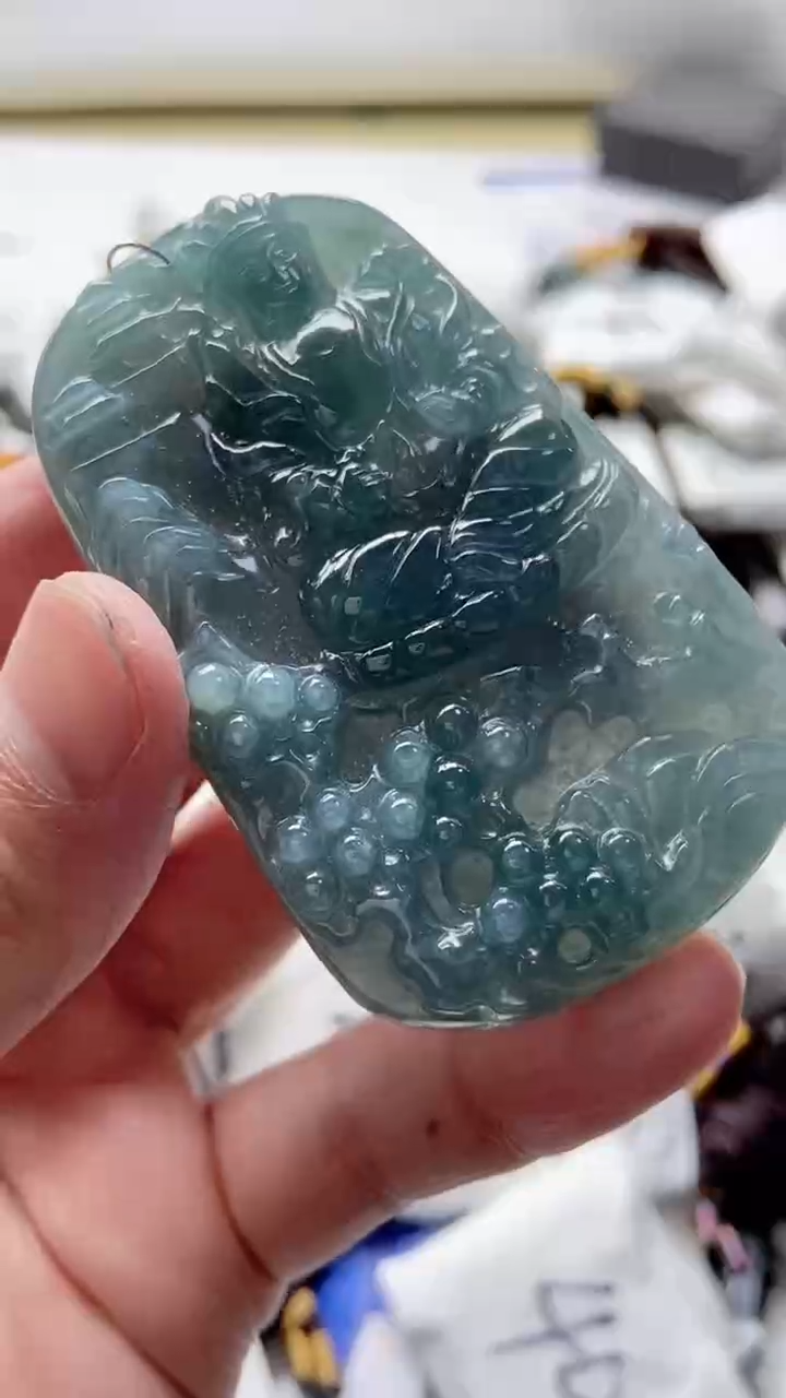 【闪购商品】翡翠颈饰未镶嵌8888888888888